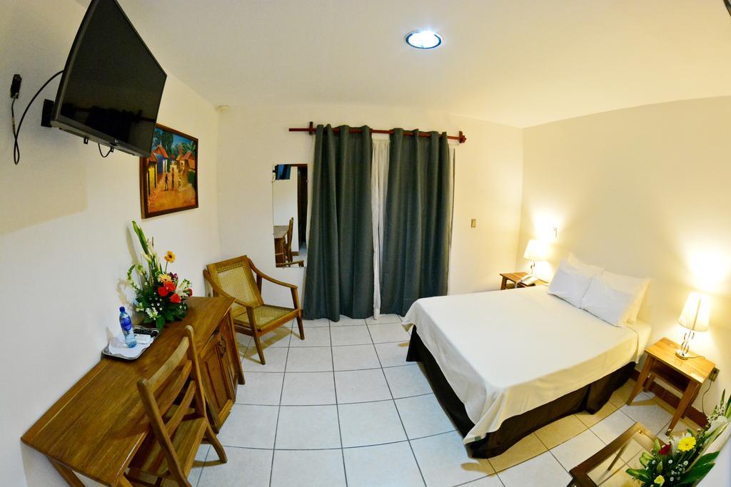 Hotel Europeo Манагуа Екстер'єр фото