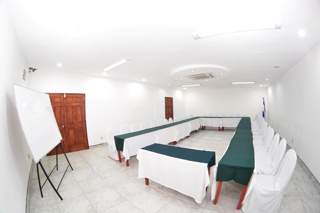 Hotel Europeo Манагуа Екстер'єр фото